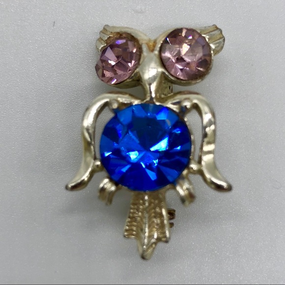 **FREE W/PURCHASE Vintage Rhinestone Owl Brooch Pin‎ Purple Deep Blue - Picture 1 of 6